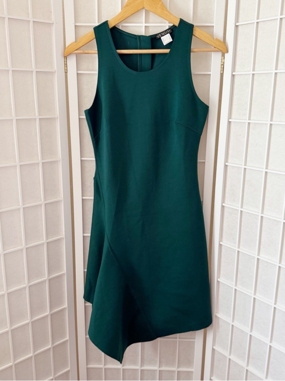 NWOT Venus Dark Green Sleeveless Dress Size 2